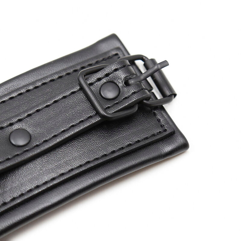 Menottes en cuir ajustables taille unique - Ohmama Fetish - OHMAMA FETISH
