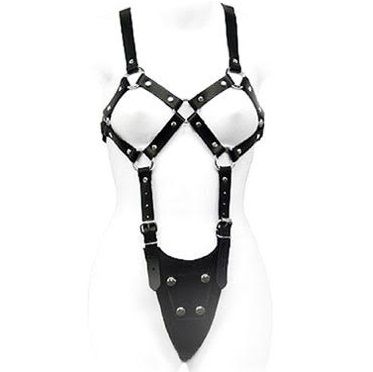 Leather body - femme corps exposé