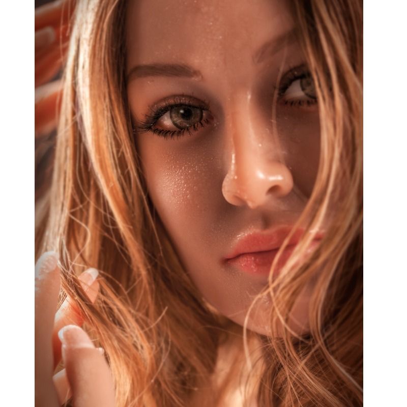 Poupée Sexuelle Ultra Réaliste Bianca 163cm - Pipedream
