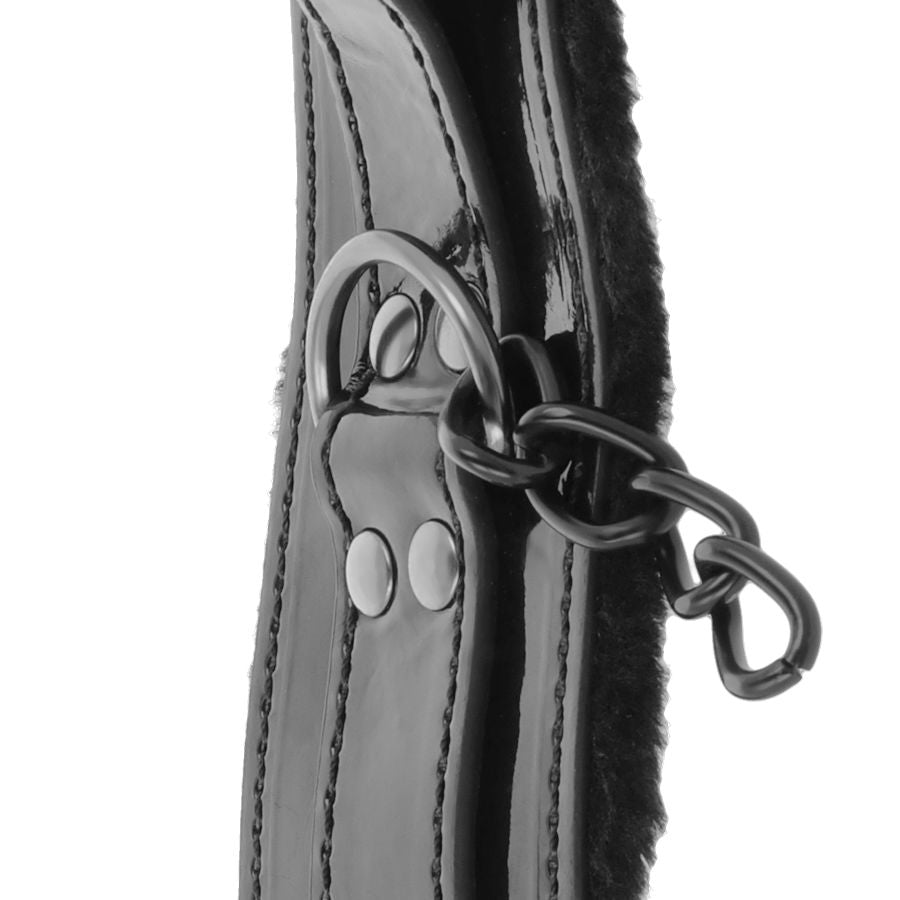 Darkness – Menottes de Cheville simili-cuir noir avec cadenas