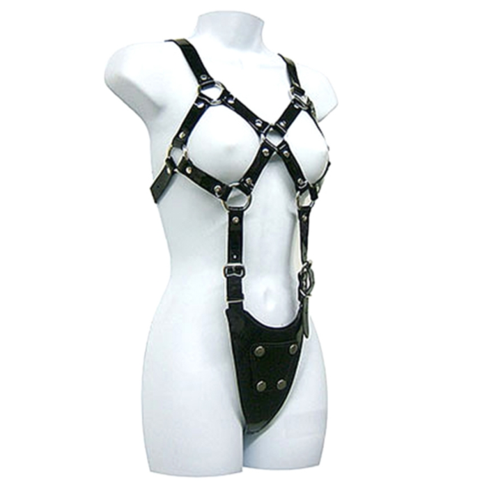 Leather body - femme corps exposé